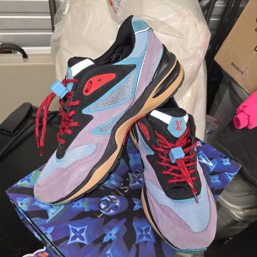 Louis vuitton trailer sneakers